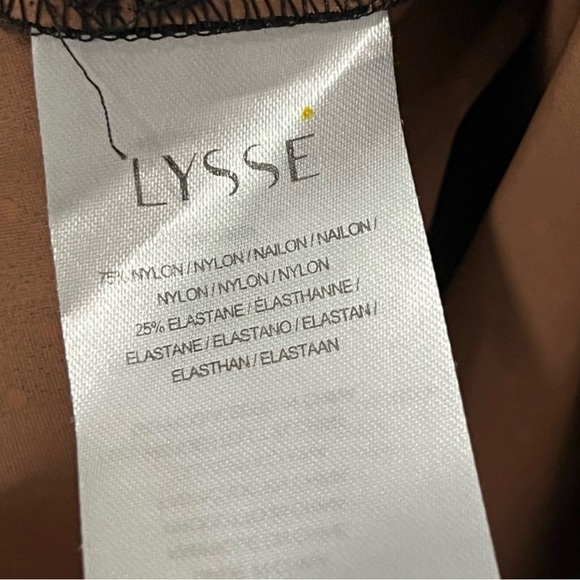 Lysse Black Microdot Button-Down Shirt Large - Picture 5 of 6